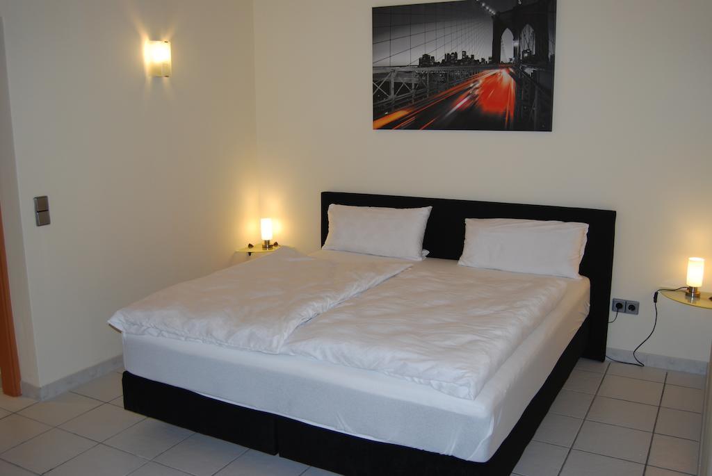 Ferienwohnung-Zierenberg Szoba fotó